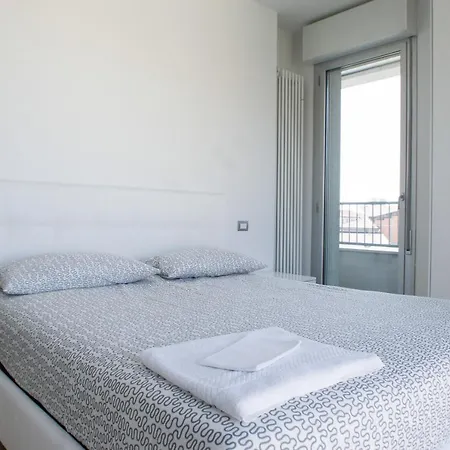Housing32 Apartment Mailand