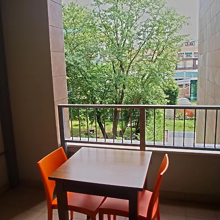 Housing32