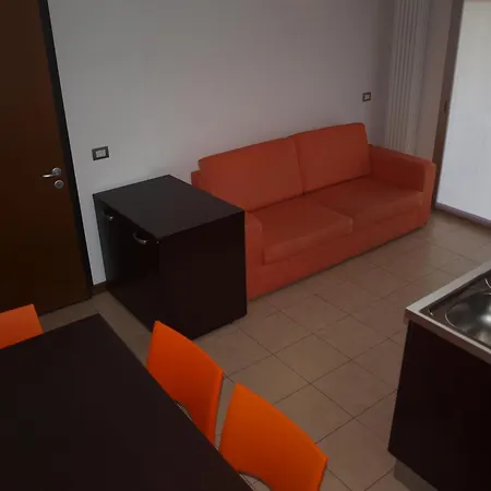 Housing32 Apartment